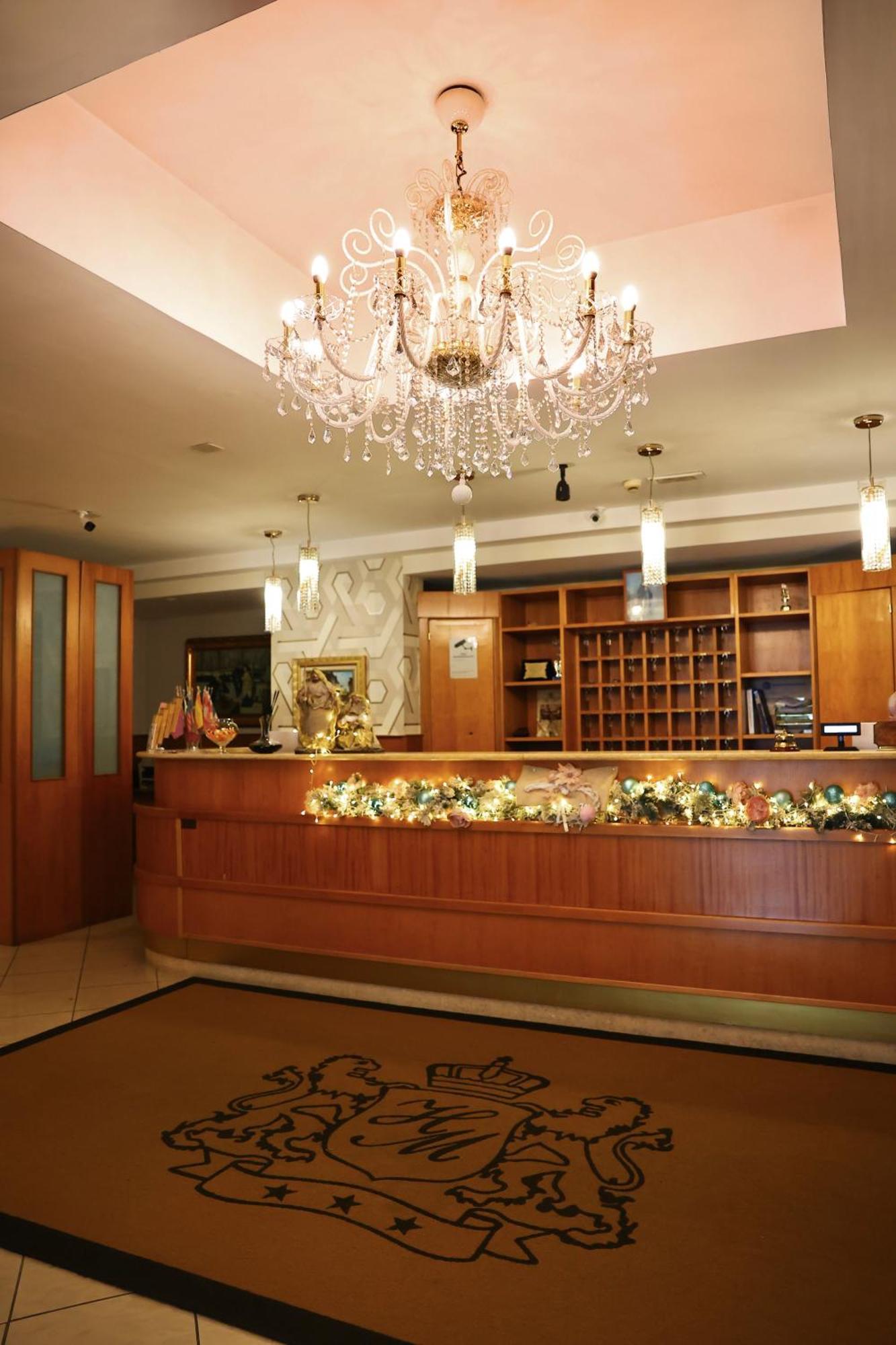 Hotel Max Aversa Exterior photo