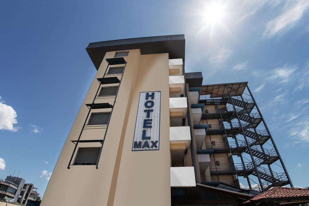 Hotel Max Aversa Exterior photo